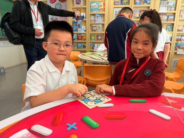 fdcf1962-b9fc-4980-804f-7279237d34cb