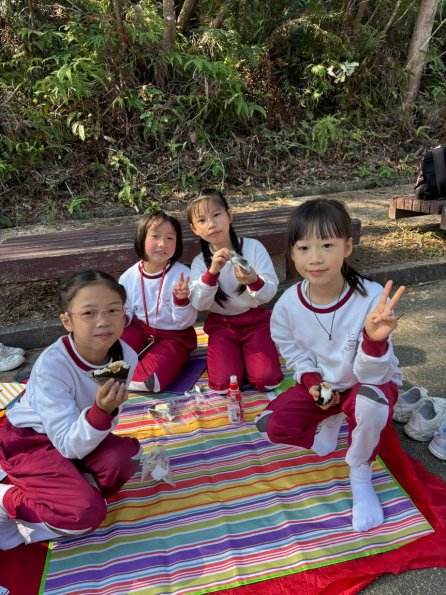 23b82546-b1c9-41d1-a06b-708df2b6d869