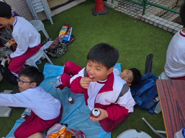 2860d38e-2923-4ee1-9162-6167430ddd98