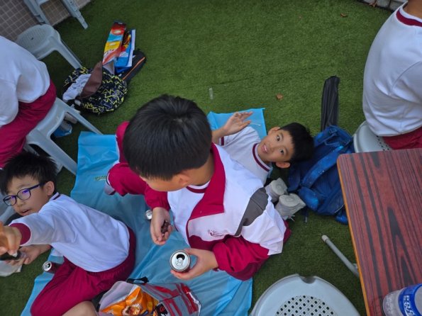 e1d2f347-fdf5-40b7-911a-99a8b2b126c2